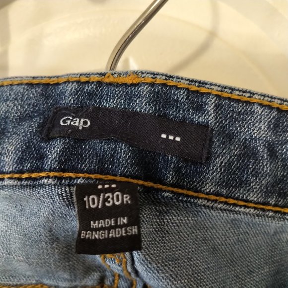 10 Gap bootcut mid wash jeans whisker detail - Picture 4 of 7